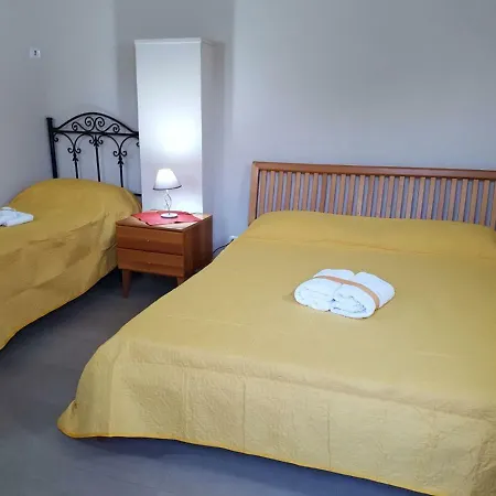 Li Curmuni Ferienhaus Lequile